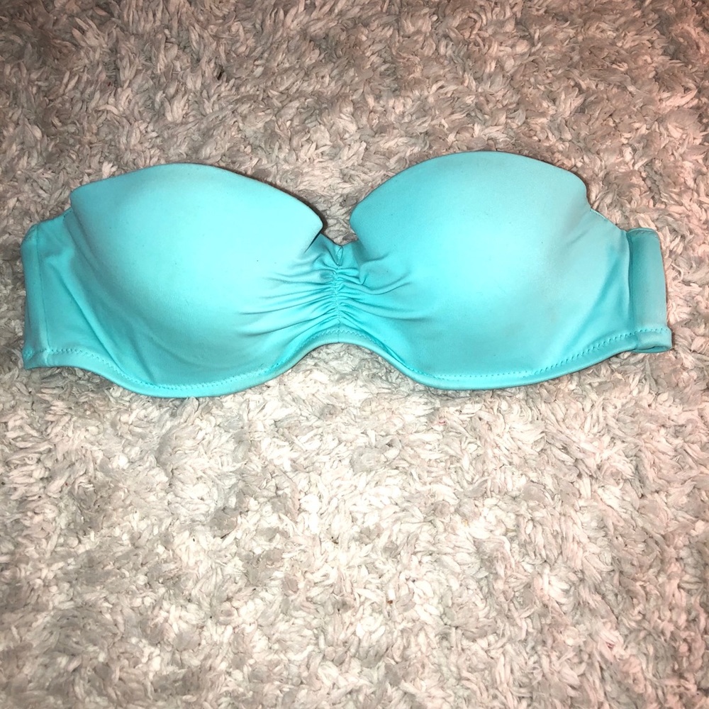 Strapless bikini top